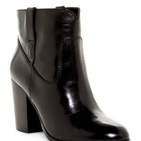 Frye Shoes - Frye Myra Leather Boot Women sz 5.5 Black